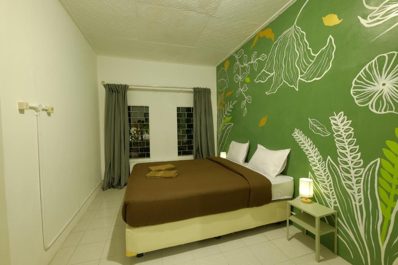 Snooze Malang Hostel Kültér fotó