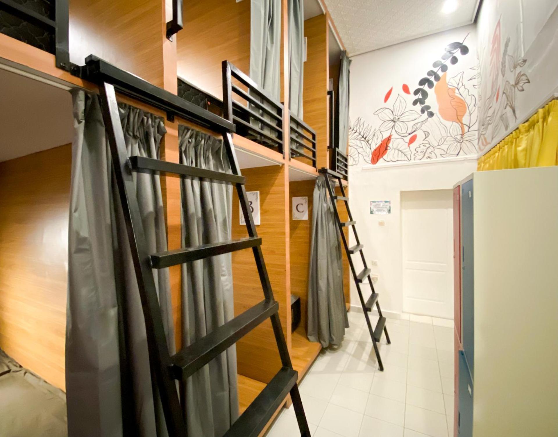 Snooze Malang Hostel Kültér fotó